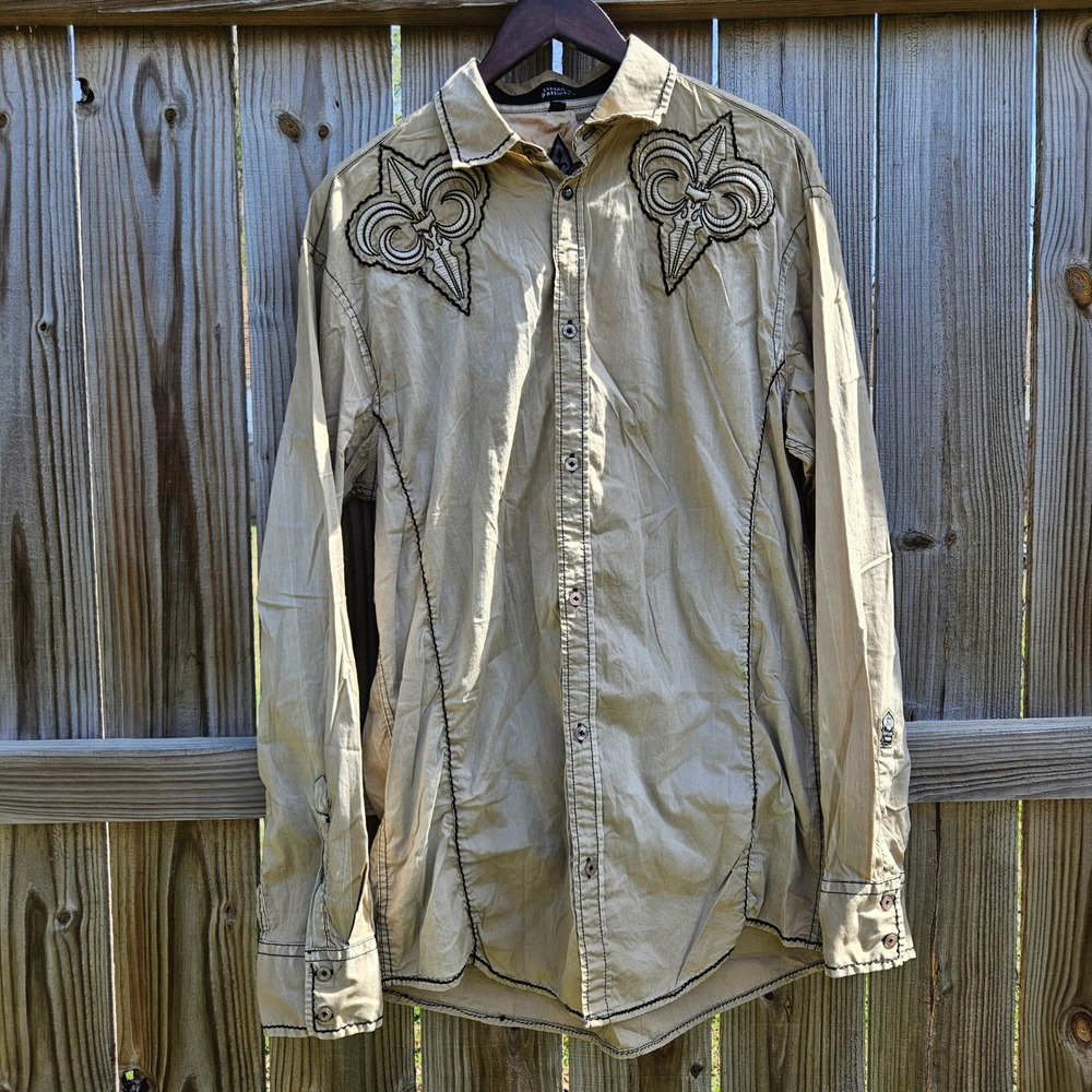 Roar Strength Refined Mens Large Tan Khaki Embroidered Fleur De Lis Button Shirt